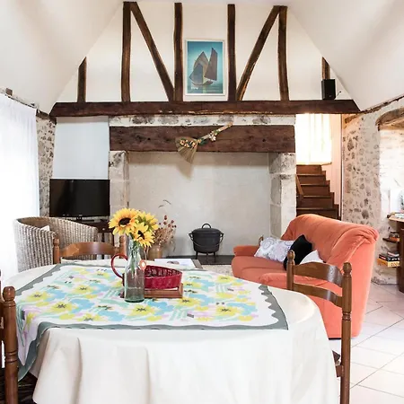 펜션 Maison Spacieuse 3 Ch, Wifi, Animaux Admis, Terrasse, Garage - Le Lardin-saint-lazare - Fr-1-616-220 Saint-Lazare