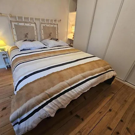 Maison Spacieuse En Dordogne Avec Terrasse Et Jardin, Animaux Acceptes - Fr-1-616-220 * Saint-Lazare