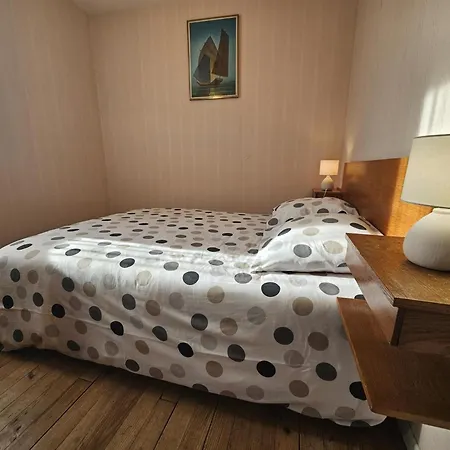 Maison Spacieuse En Dordogne Avec Terrasse Et Jardin, Animaux Acceptes - Fr-1-616-220 *
