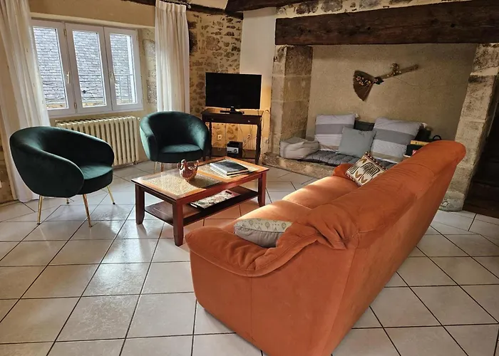 Maison Spacieuse En Dordogne Avec Terrasse Et Jardin, Animaux Acceptes - Fr-1-616-220 펜션 *